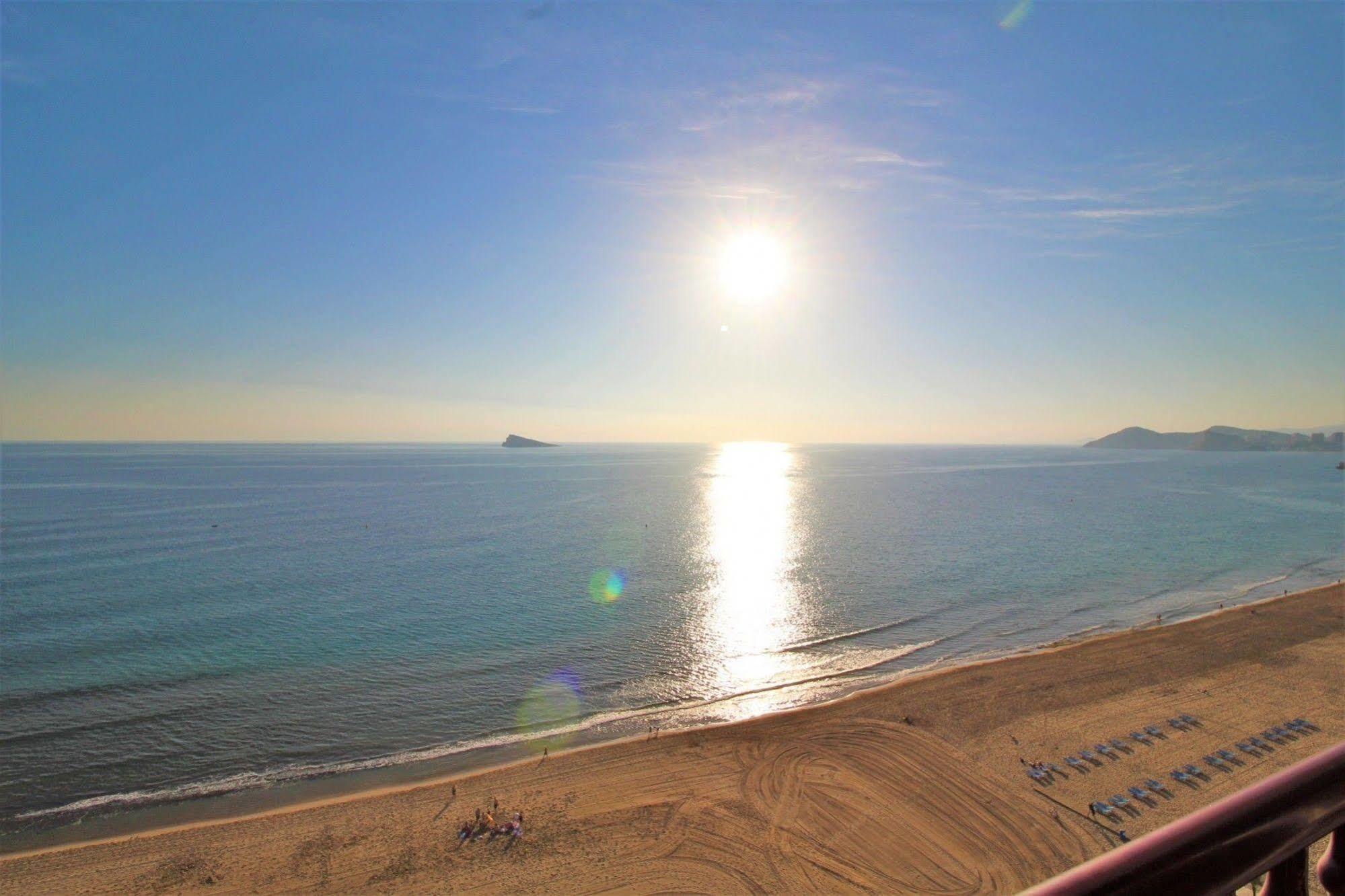 Las Damas - Aloturin Benidorm Exterior foto